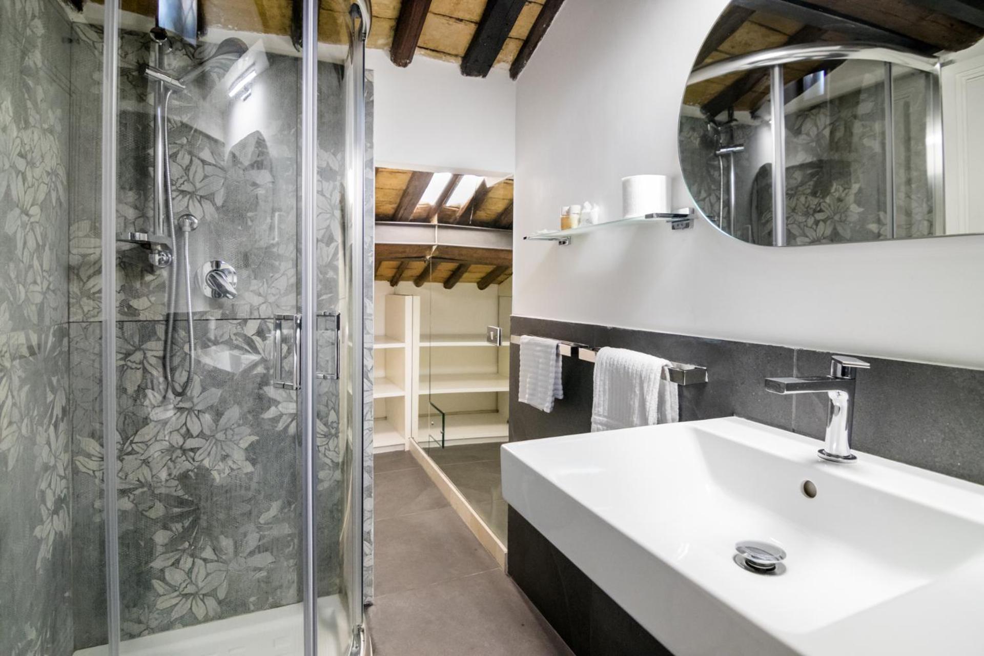 Viam 16B Suites Róma Kültér fotó